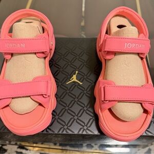Jordan Deja Sandals